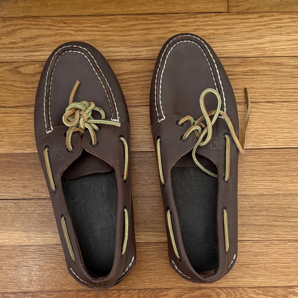 Sperry Brown Leather Boat Shoes with Tan Laces